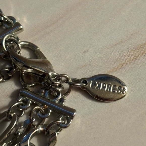 🛍️3/$15🛍️ Express Silver Tone Layered Necklace 14”-18”+2” - Picture 5 of 11